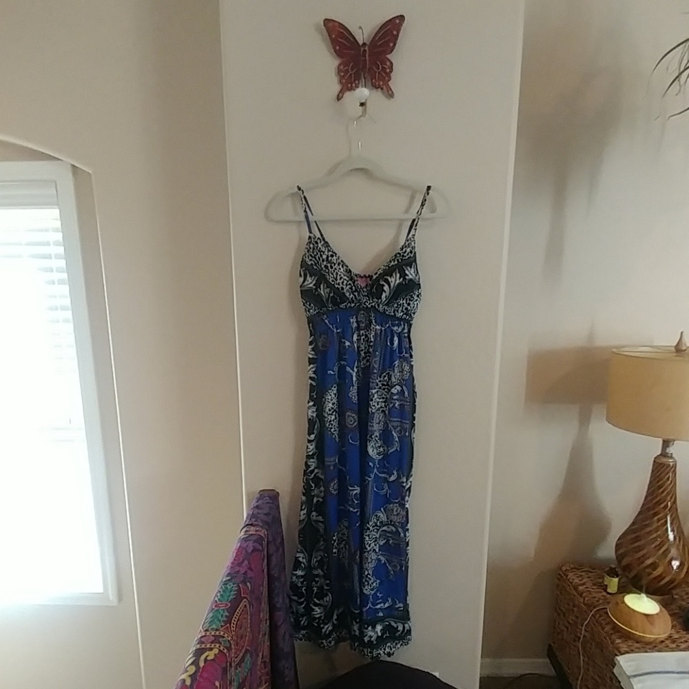 She's cool dress